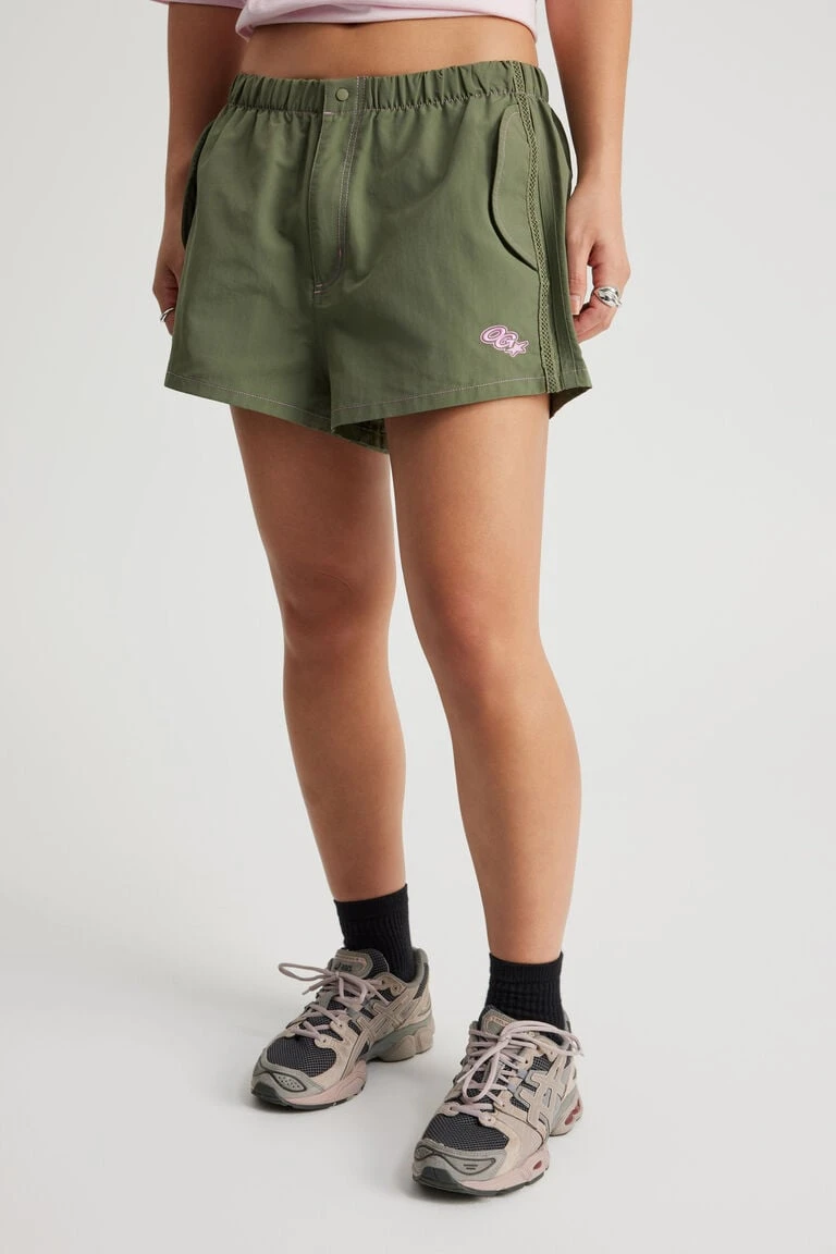Open Gallery Off Duty Pull On Short