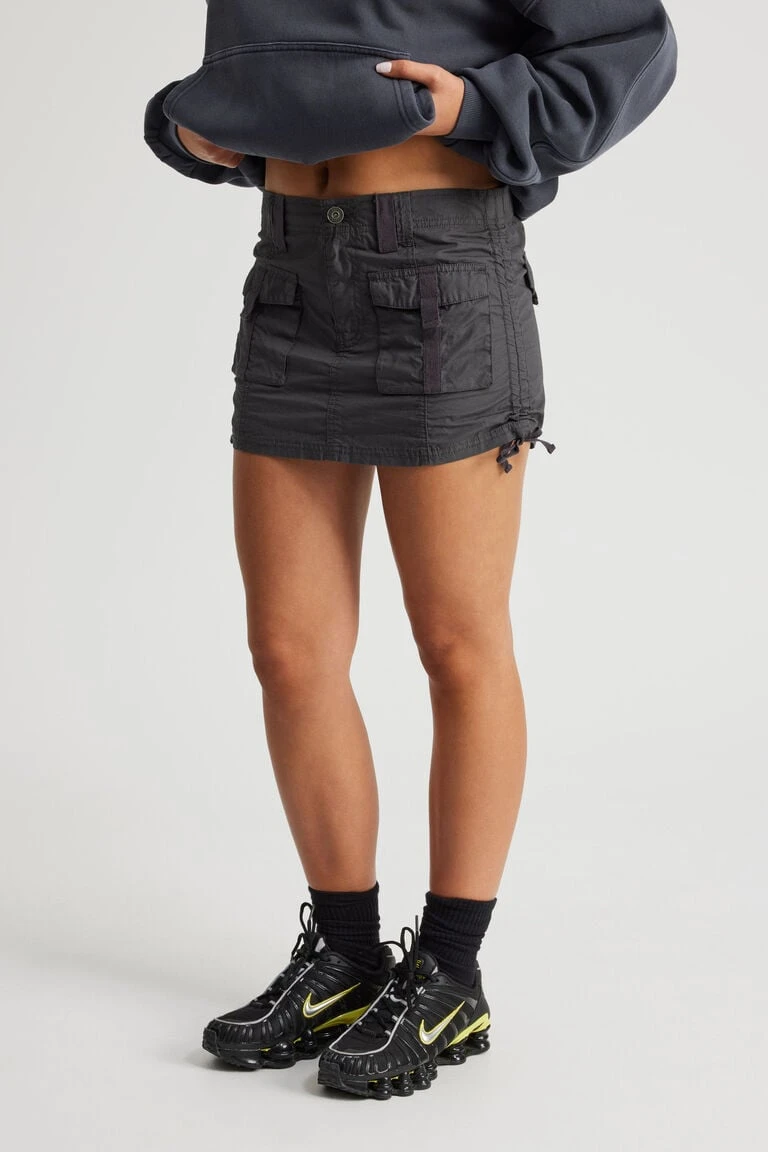 Elastic Waist Cargo Skirt
