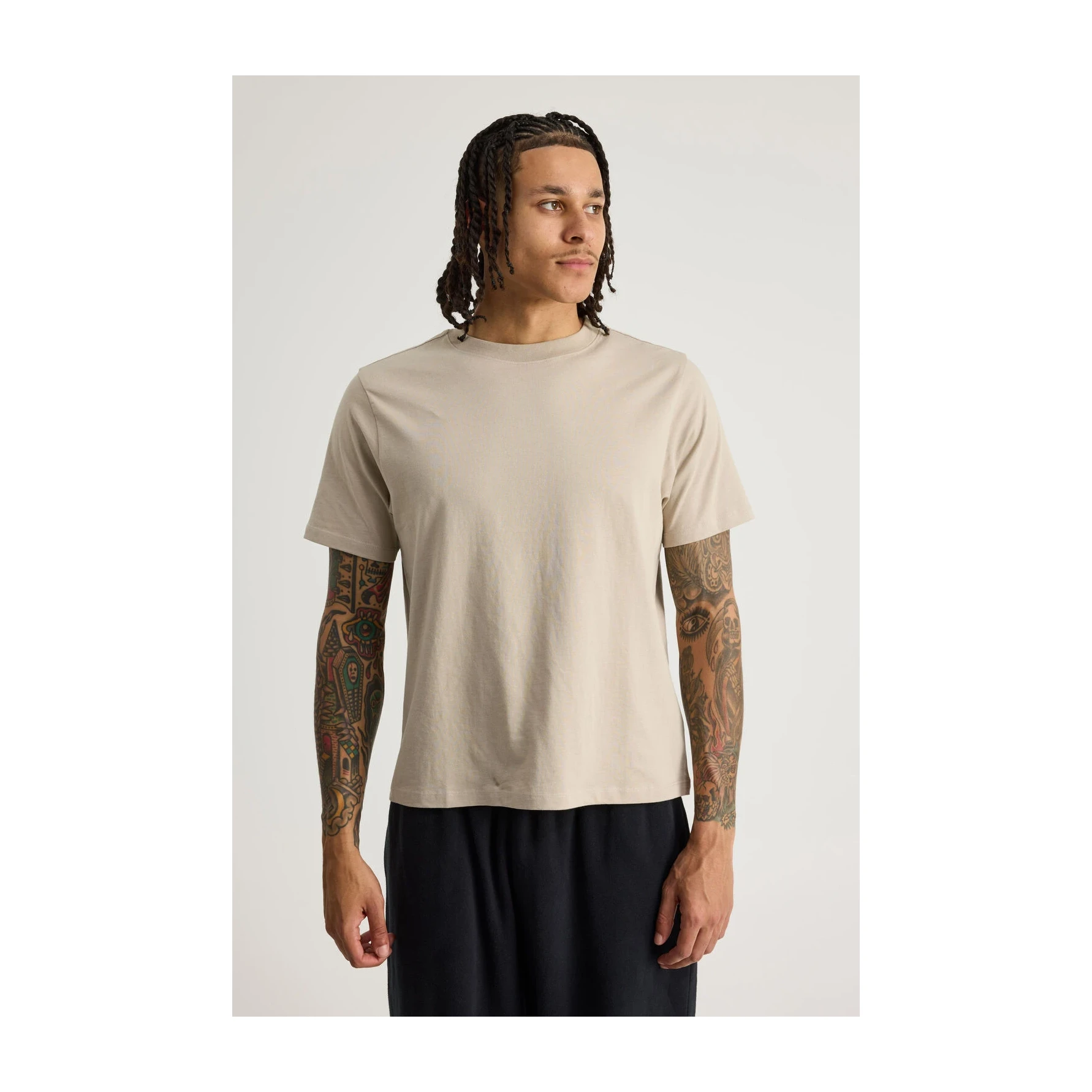 Authentics Slim Fit Tshirt