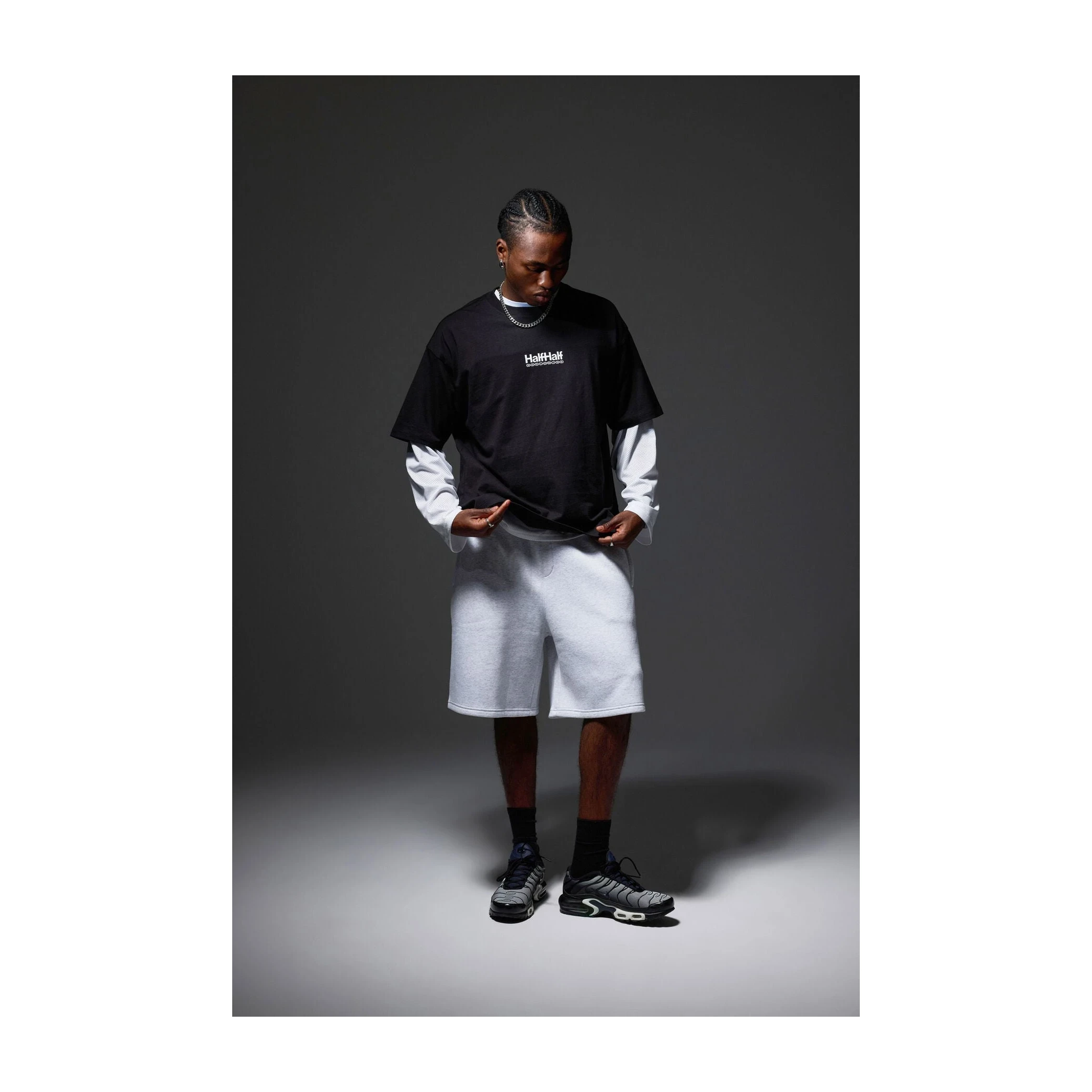 Authentics Regular Track Short
